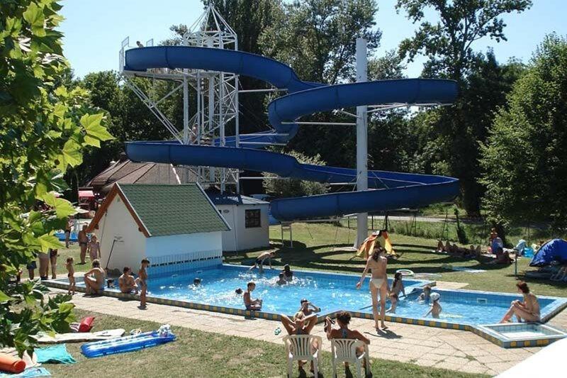 Balatonholidaypark Balatongyorok Bagian luar foto