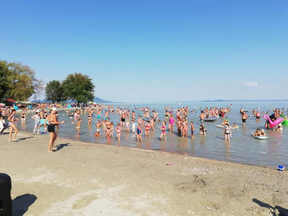 Balatonholidaypark Balatongyorok Bagian luar foto